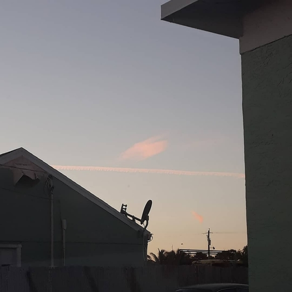 Meet your Posher, Clmnte - Picture 1 of 1